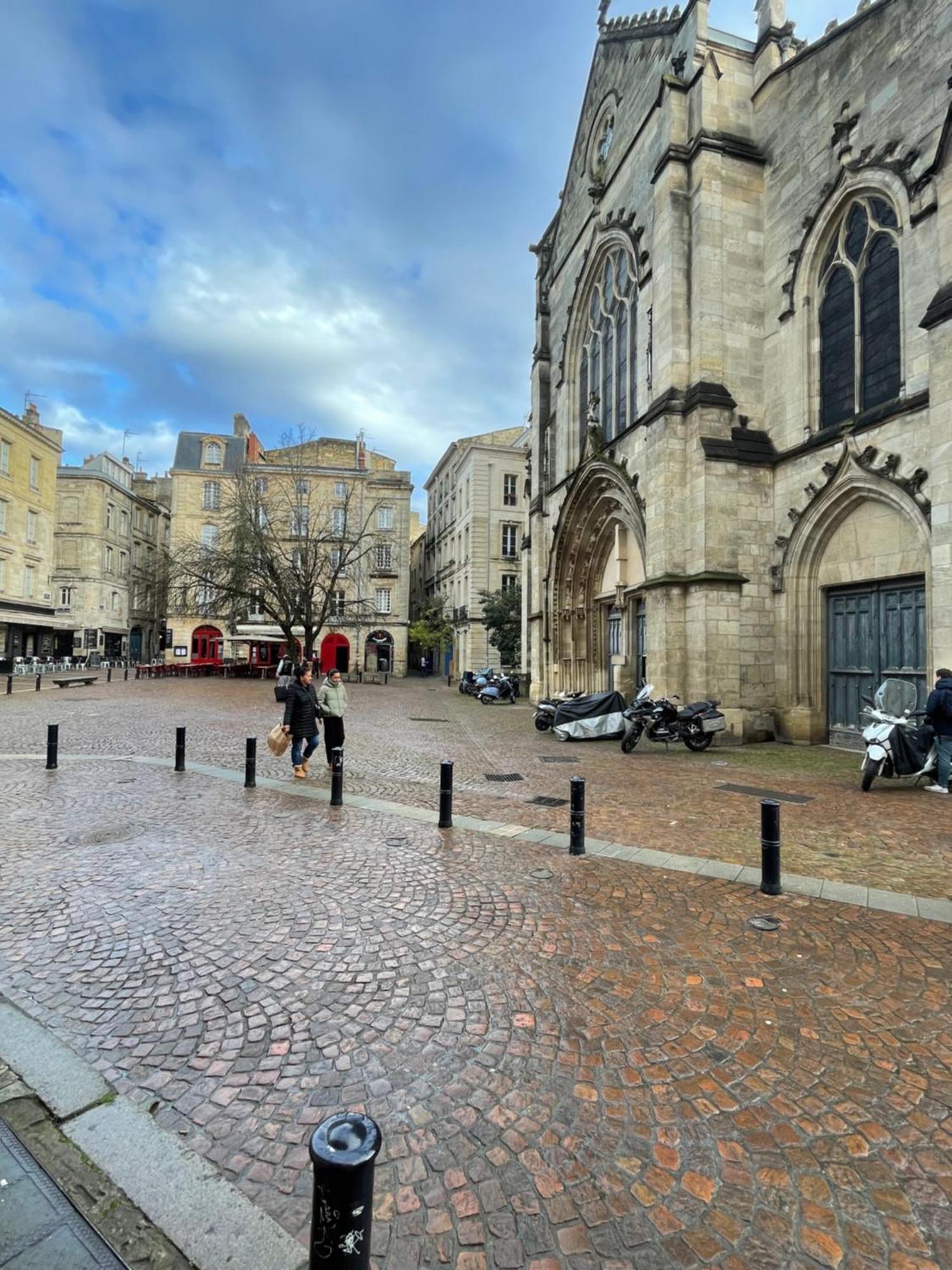Apartamento Le Cosy - Rue Ausone Burdeos Exterior foto