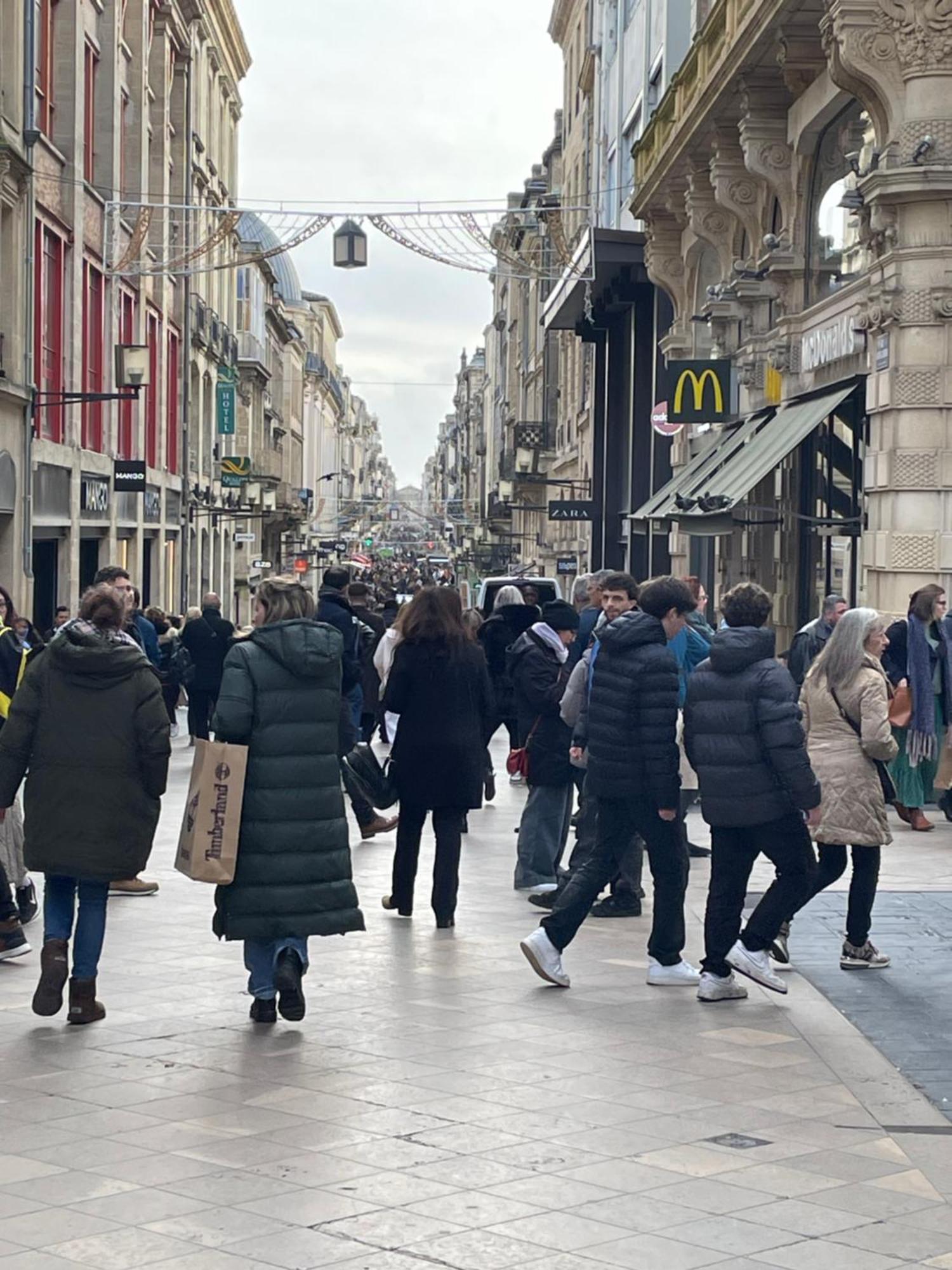 Apartamento Le Cosy - Rue Ausone Burdeos Exterior foto