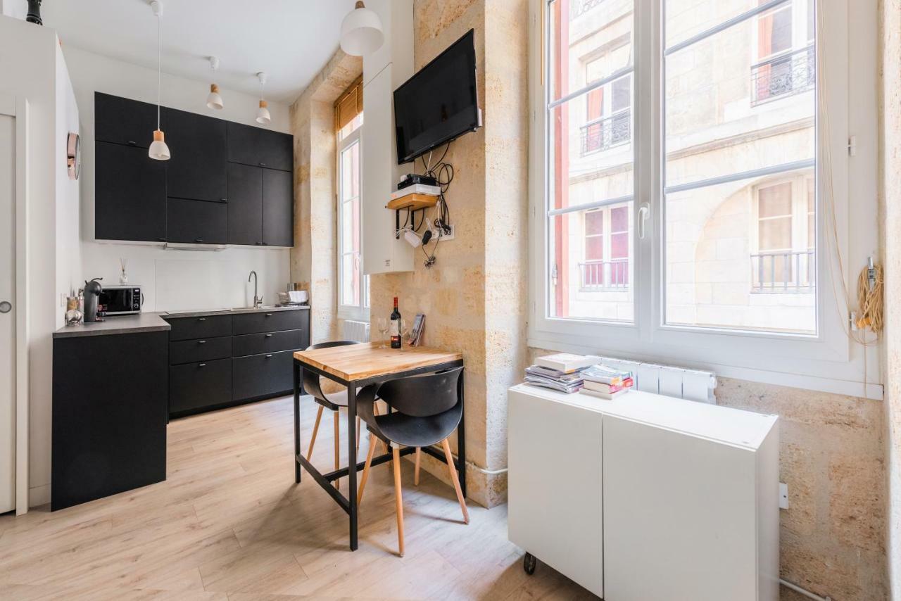 Apartamento Le Cosy - Rue Ausone Burdeos Exterior foto
